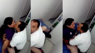 Tamil Doctor Fucking a Peasant Hotwife Secretly Capture