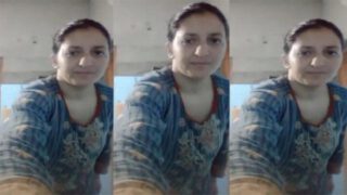 Hot Desi Milf Removes All Clothes Sexy Showing